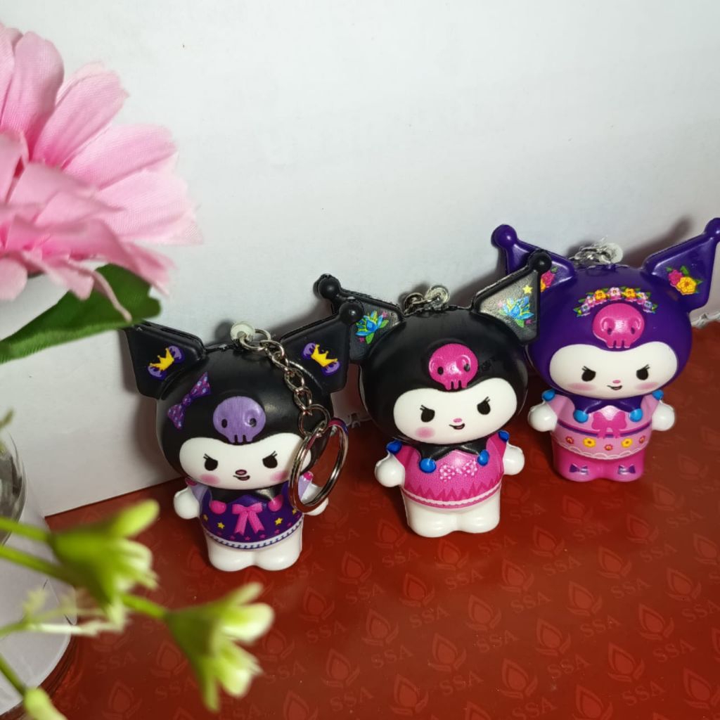 Gantungan Kunci Sanrio Squisy Kuromi Lucu Pencet Wangi