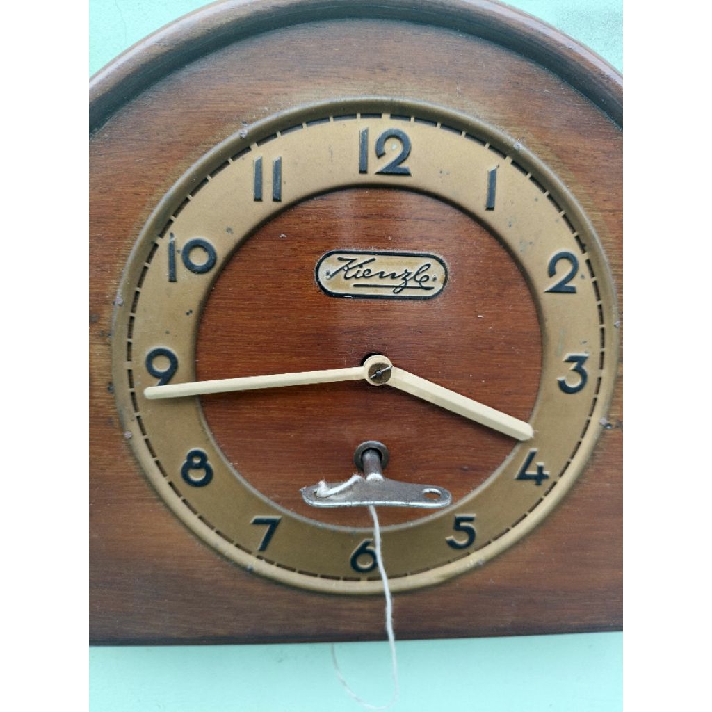 Jam Dinding KIENZLE Schwenningen Germany