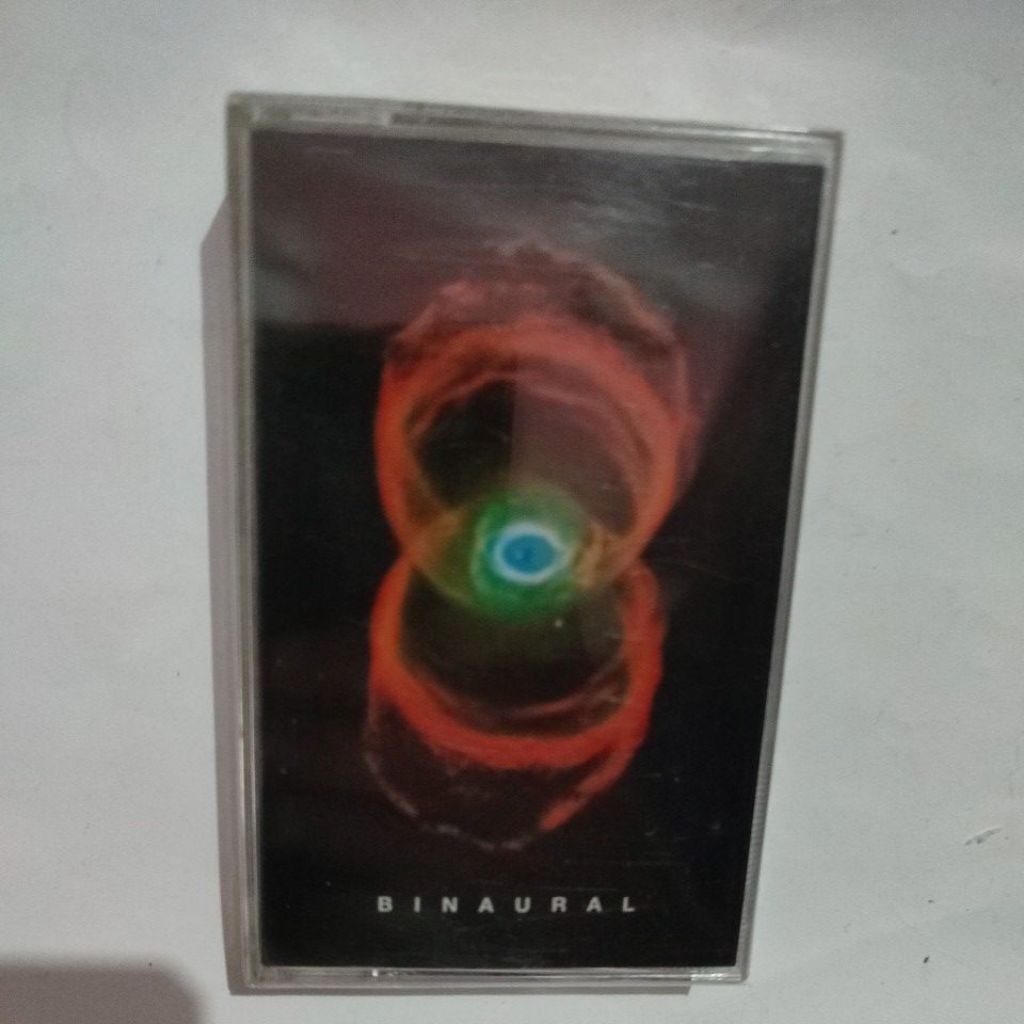 KASET PEARL JAM BINAURAL