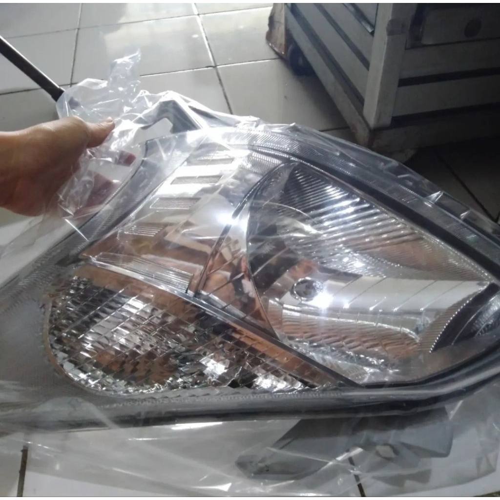 headlamp lampu utama avanza xenia 2012 2013 2014 2015 2016