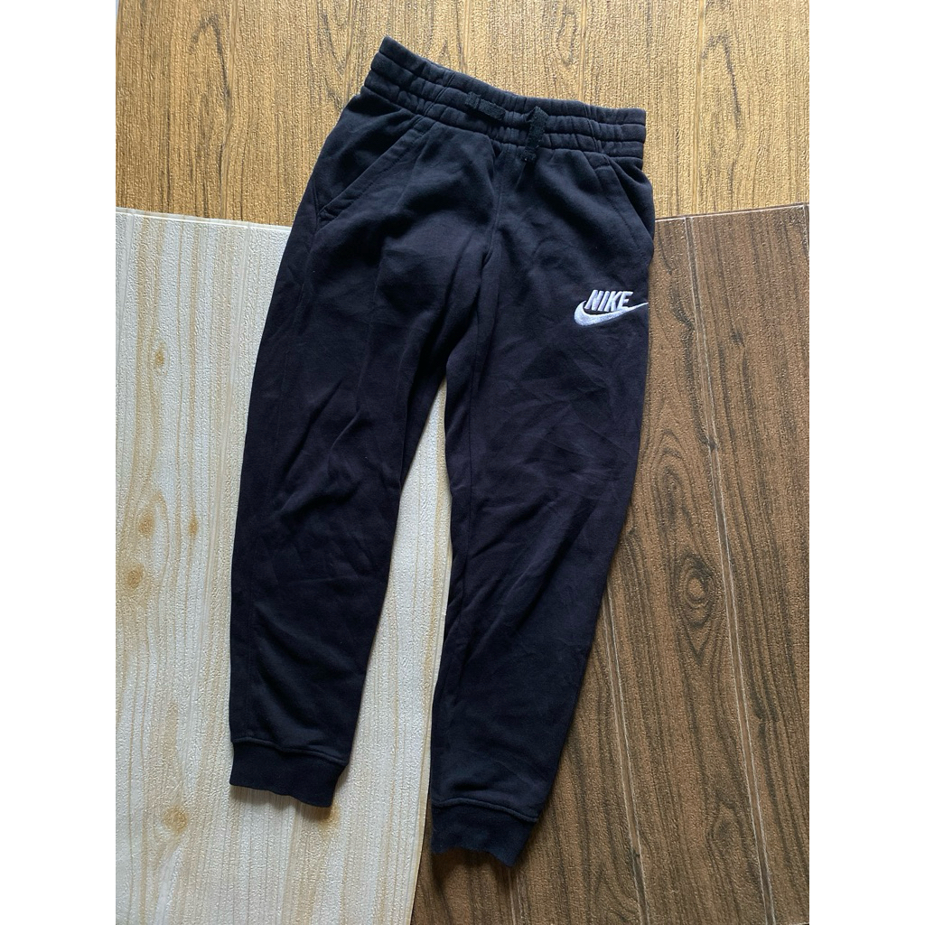 celana panjang joger jogger hitam anak branded NIKE size XS 7T 8T unisex cowok cewek laki