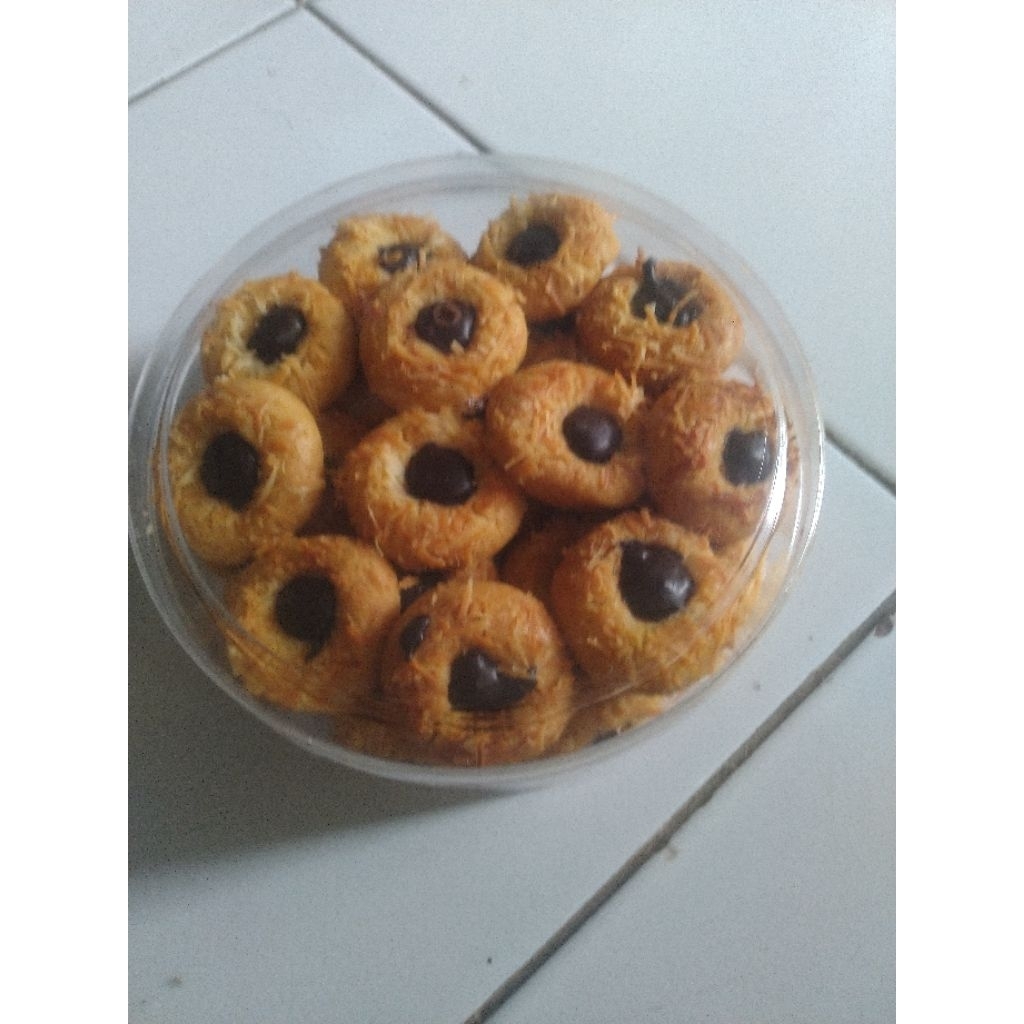 Thumbprint cookies coklat dan strawberry