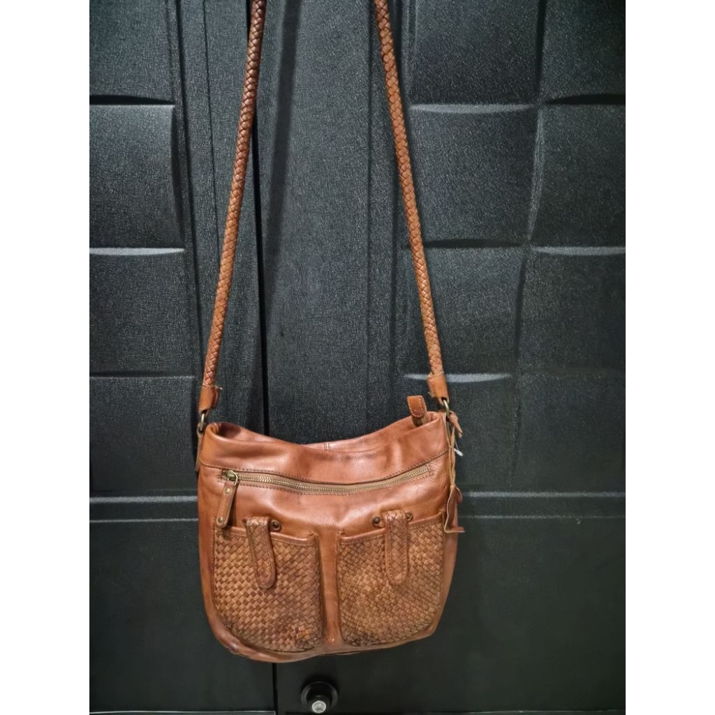 Tas kulit vintage tali anyam