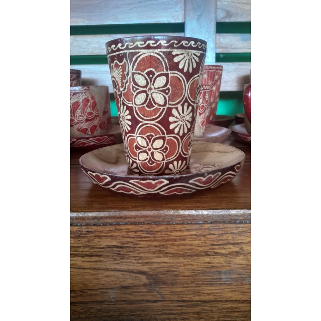 Set gelas batik