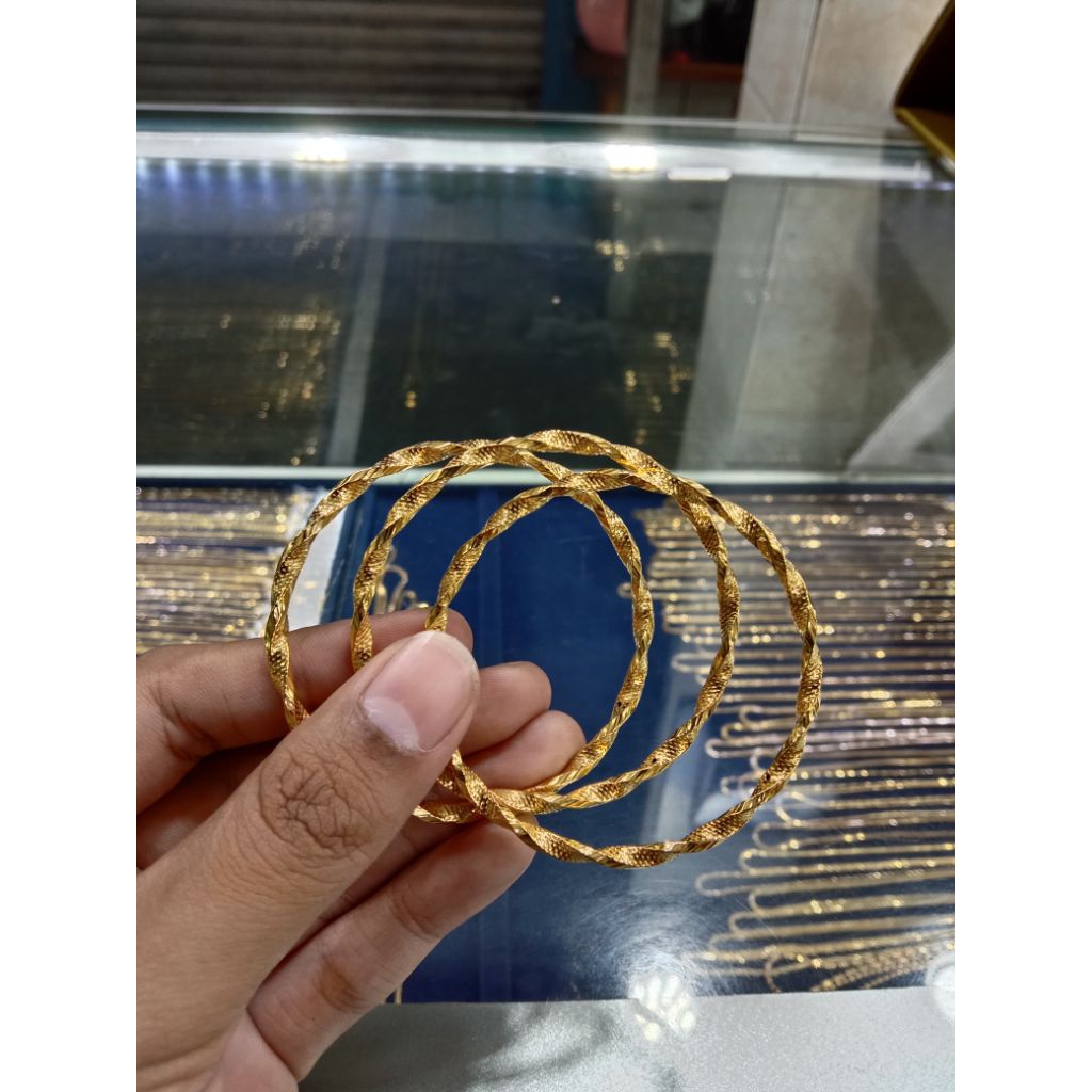 Gelang keroncong lilit anak mas muda