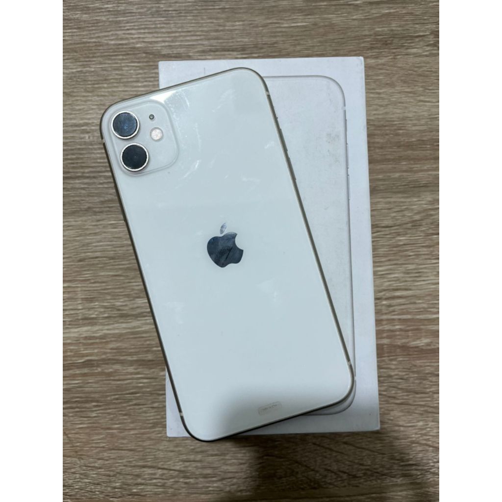 Iphone 11 128gb ex resmi dus kabel aja Dus oem Udah gantian LCD Face off truetone on Hb 78%Selebihny