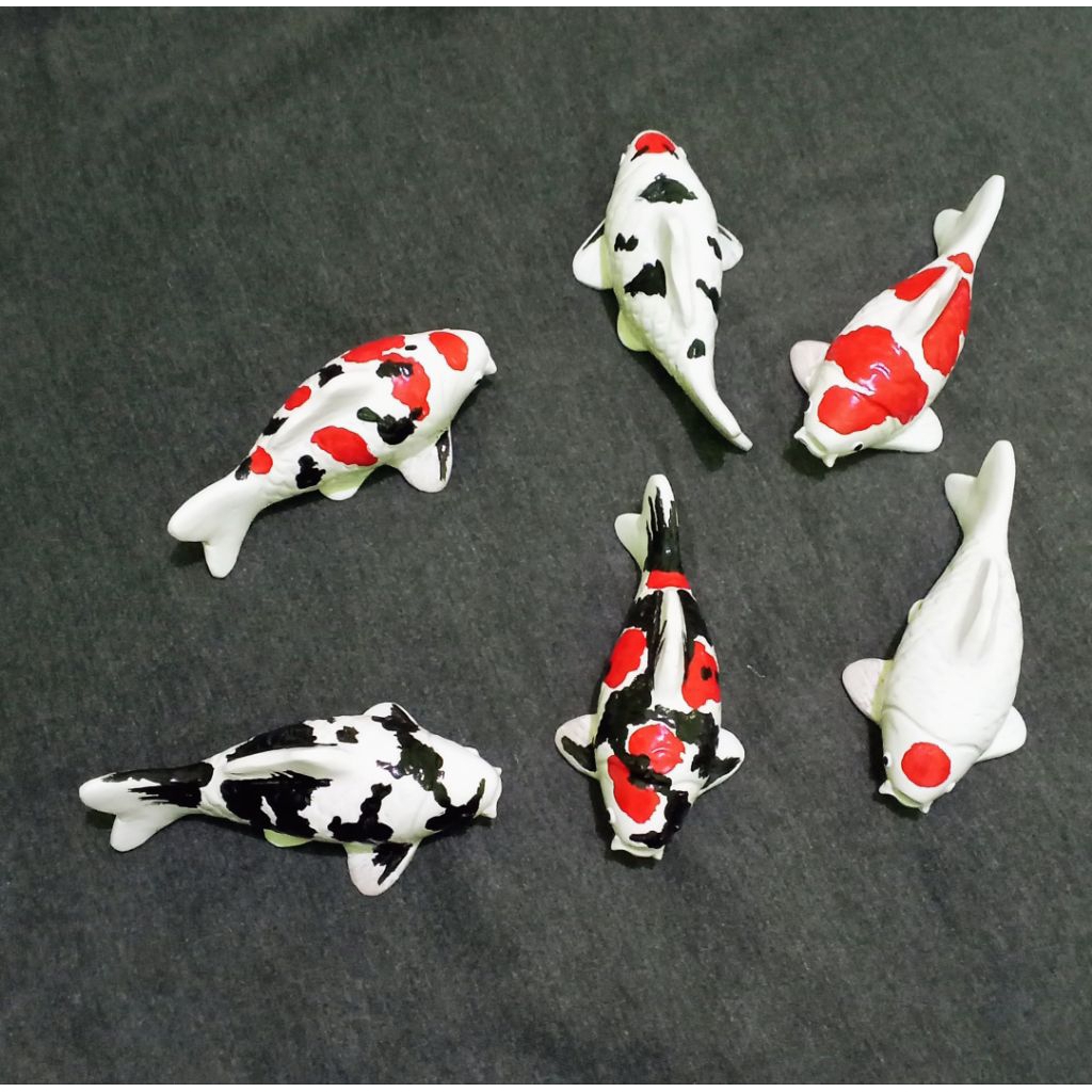 pajangan ikan koi 10 cm patung souvenir dekorasi hiasan miniatur replika