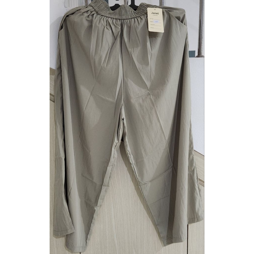celana kulot warna sage - Janet Bangkok