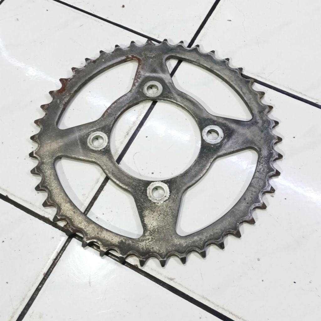Gear Belakang Gir Belakang Suzuki Thunder 250 520 - 42