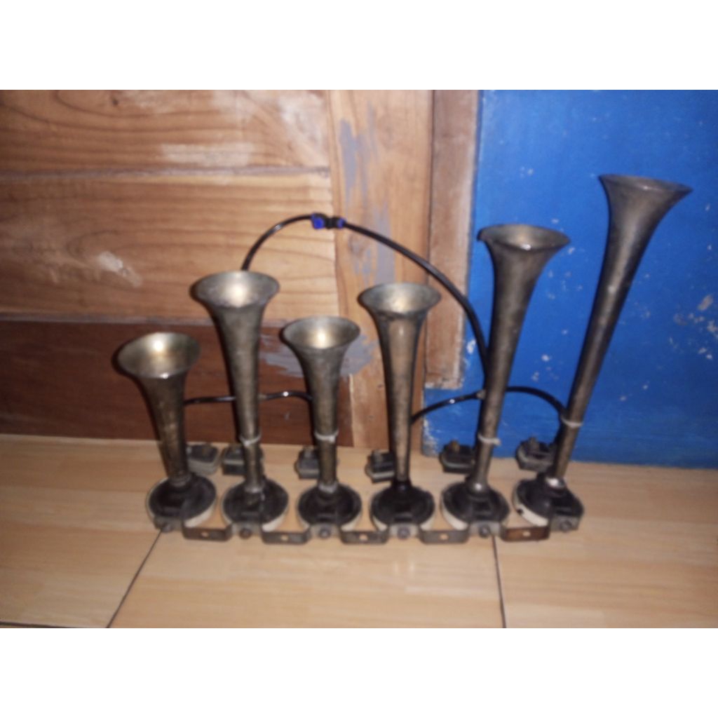 corong telolet maroo second