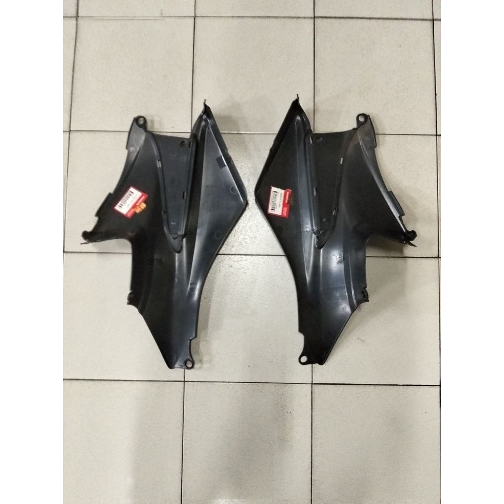 Cover L & R center untuk motor Suprafit new number part 64325KTL690 & 64330KTL690