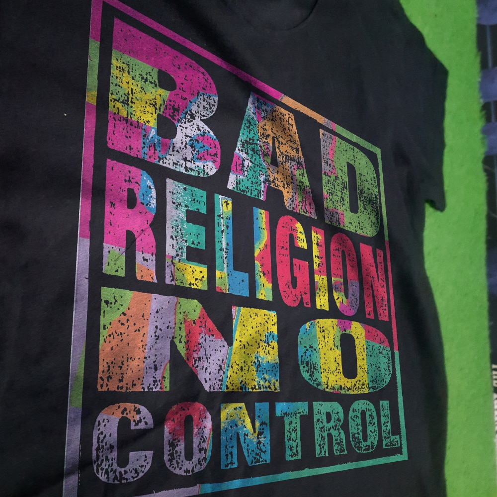Kaos / T-Shirt Band Bad Religion No Control /