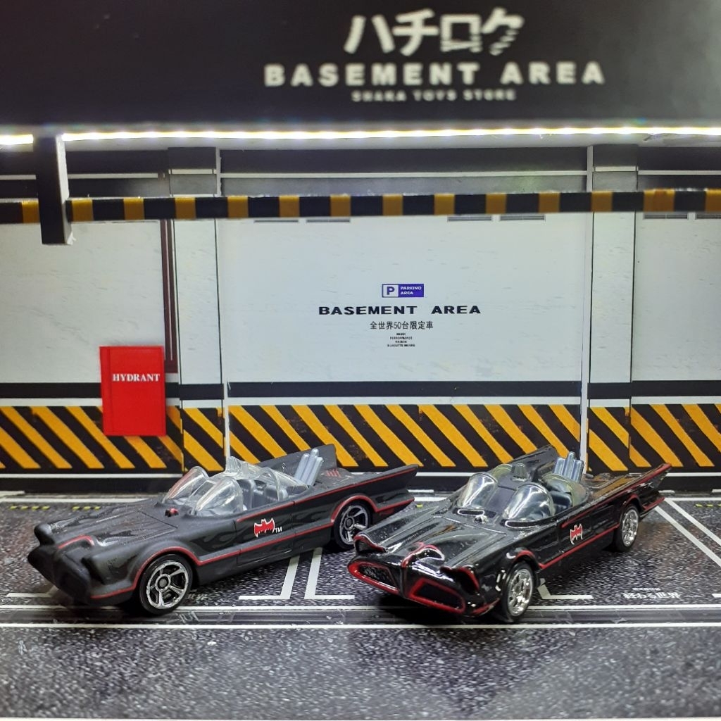 Hot Wheels tv seriesBat Mobile Batman Sepaket ban karet dan ban plastik