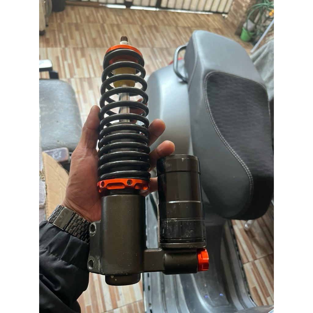 shock depan vrossi vespa matic