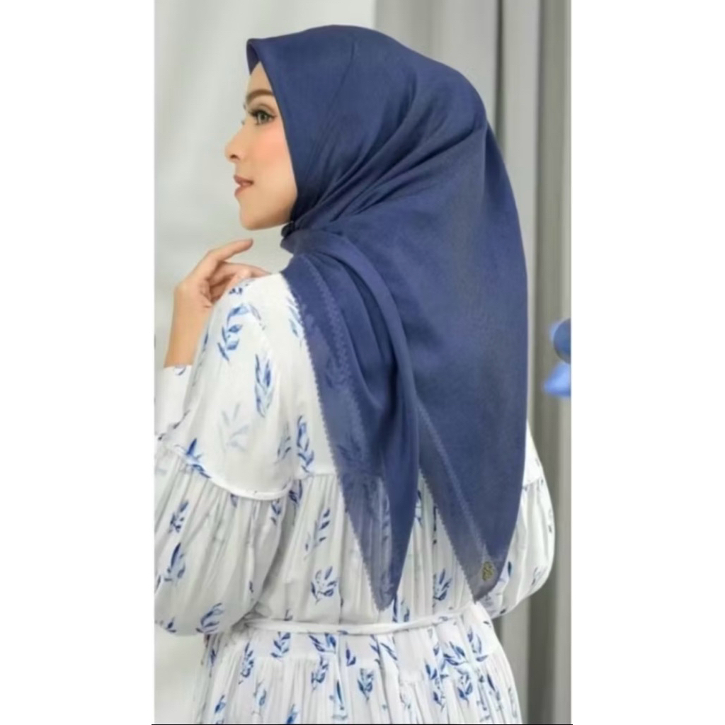 Preloved Today scarf Buttonscarves