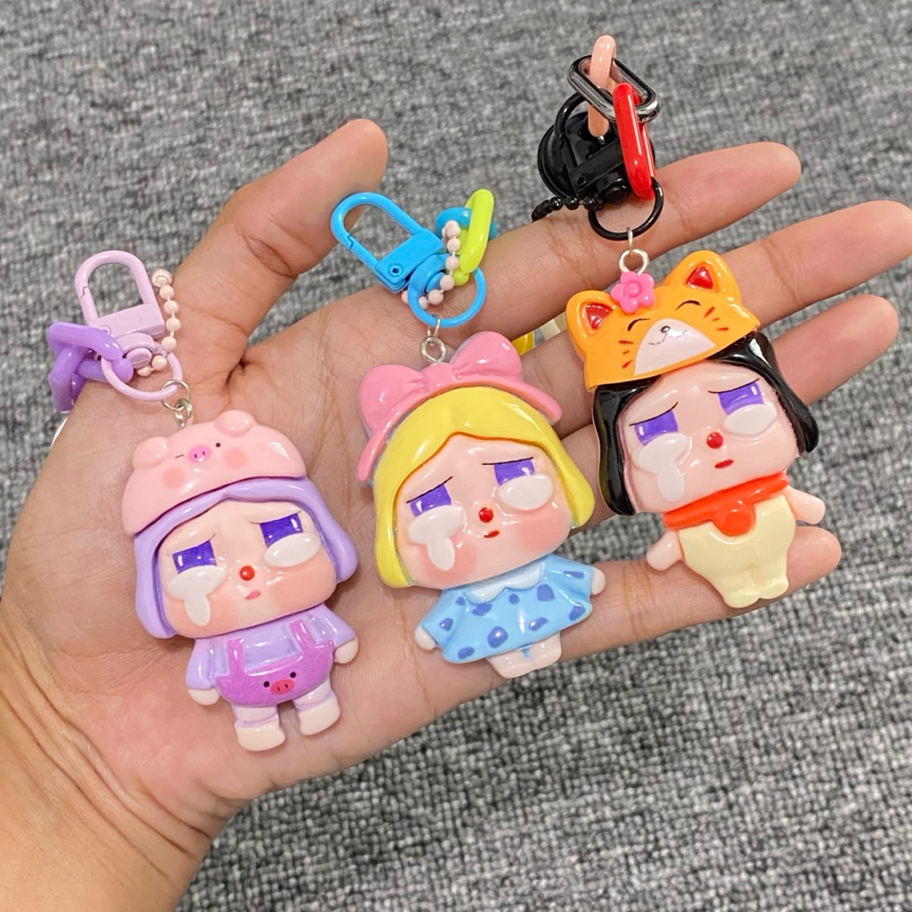 Gantungan Tas Cry Baby