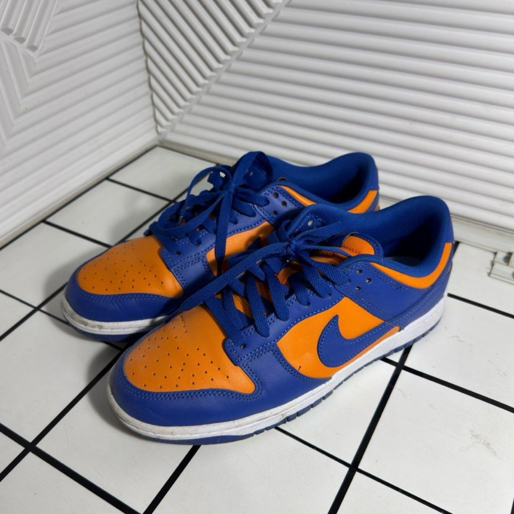 Nike Dunk orange blue