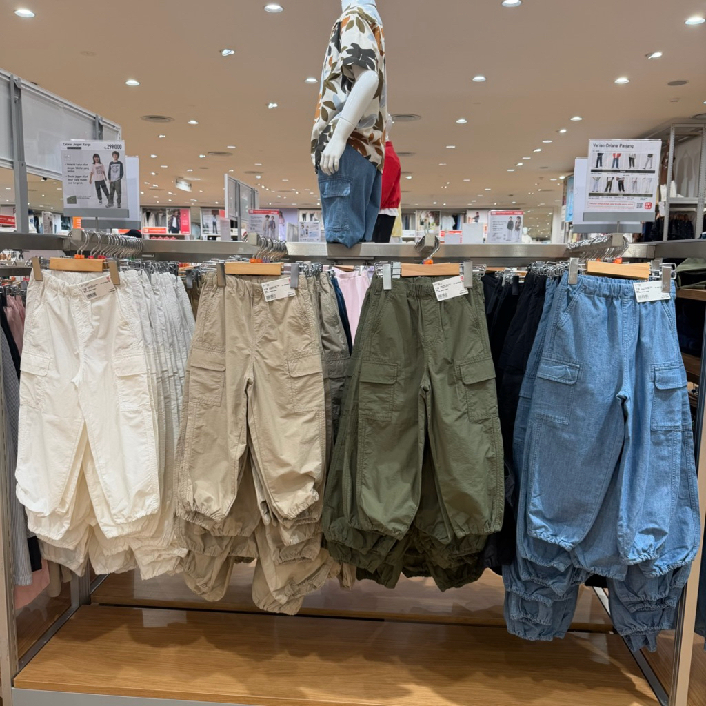 celana jogger kargo uniqlo kids anak