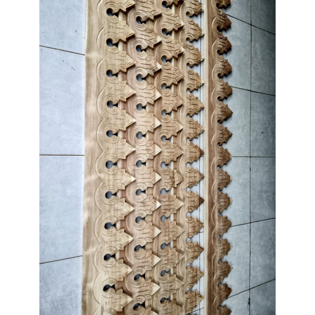 Lisplang Kayu Jati Motif Gerigi 20cm x 2m x 1 8cm Ukir Jepara Ready Stok