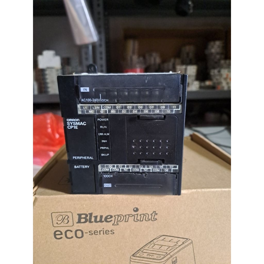 PLC OMRON CP1E-N20DT-A PLC OMRON CP1E N20DTA