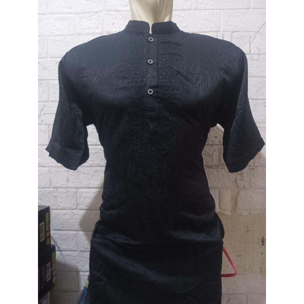 BAJU KOKO WARNA HITAM KENCANA BORDIR LENGAN PENDEK