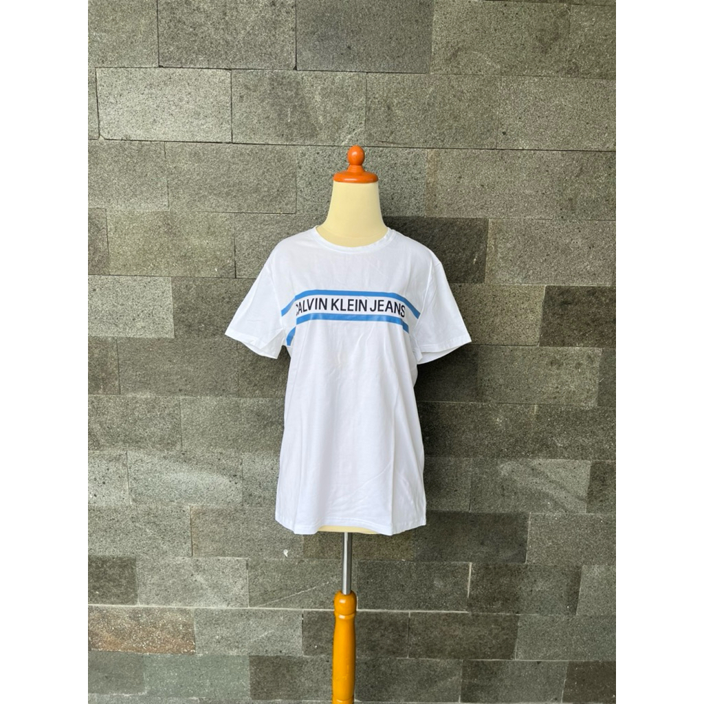 calvin klein tshirt