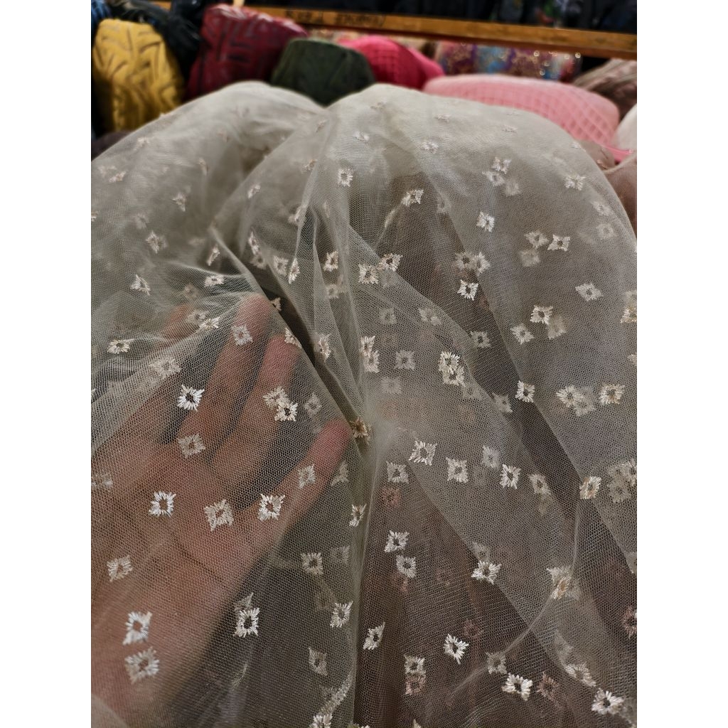 BAHAN KAIN TILE BORDIR MOTIF (HARGA PER 1/2 METER)