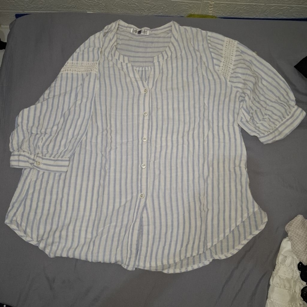 atasan salur, biru (preloved)