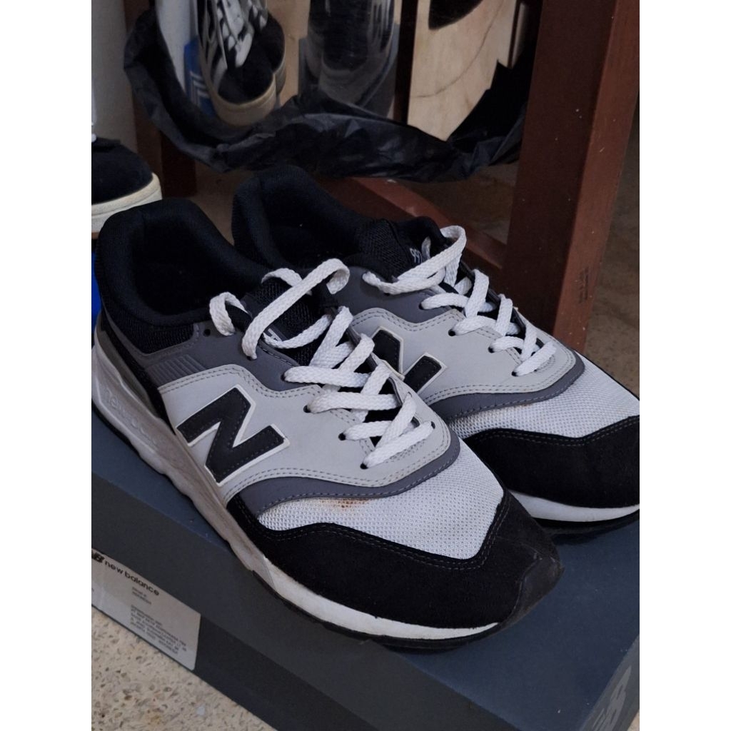 New Balance 997H