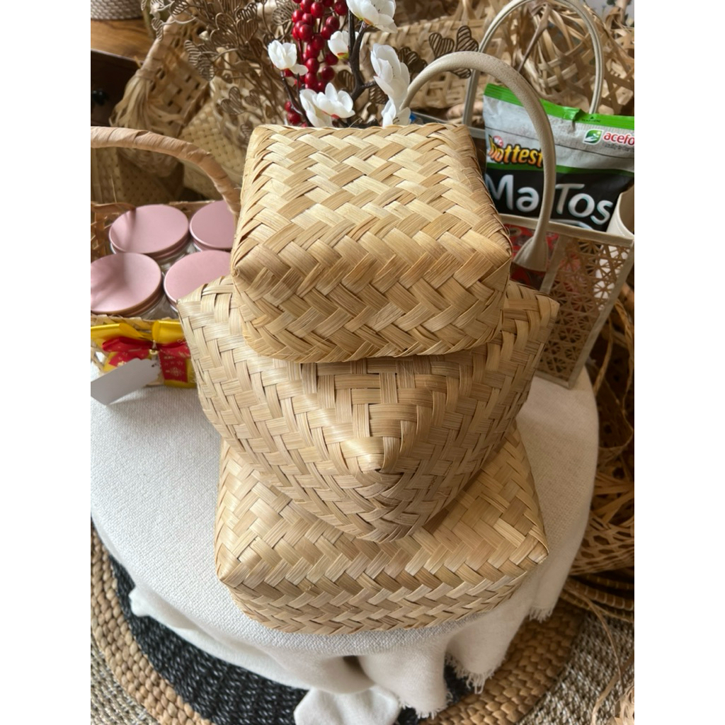 Besek Bambu Kotak / Besek Natural Kotak