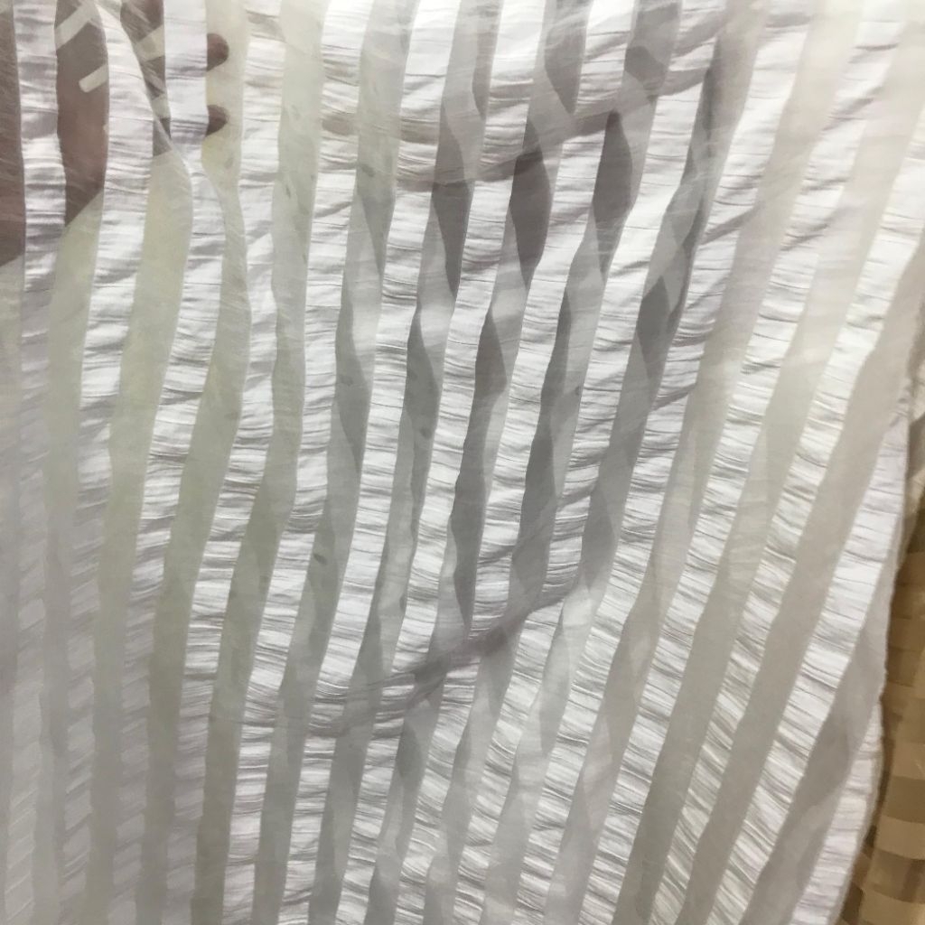 kain organza - kain organza motif salur - kain butik - kain organza crinkle premium