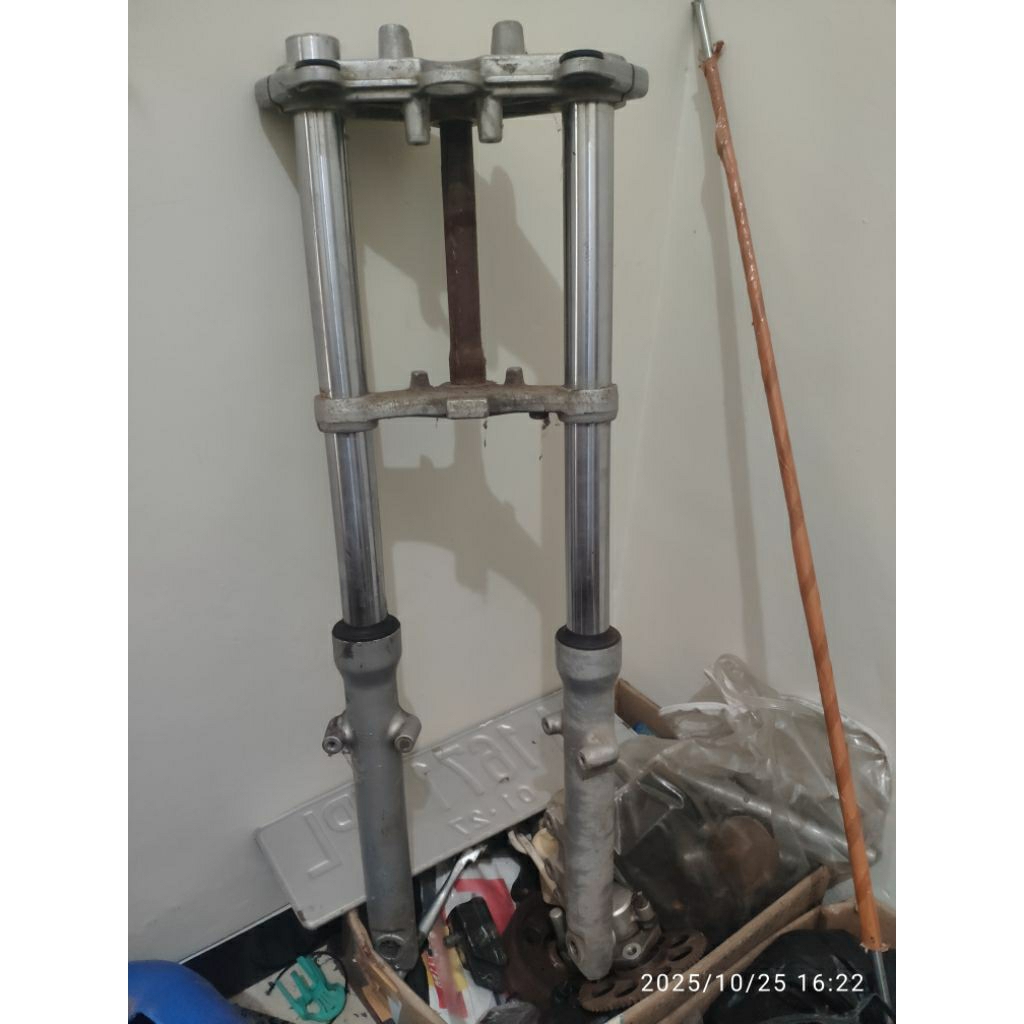 shock breaker depan thunder 250