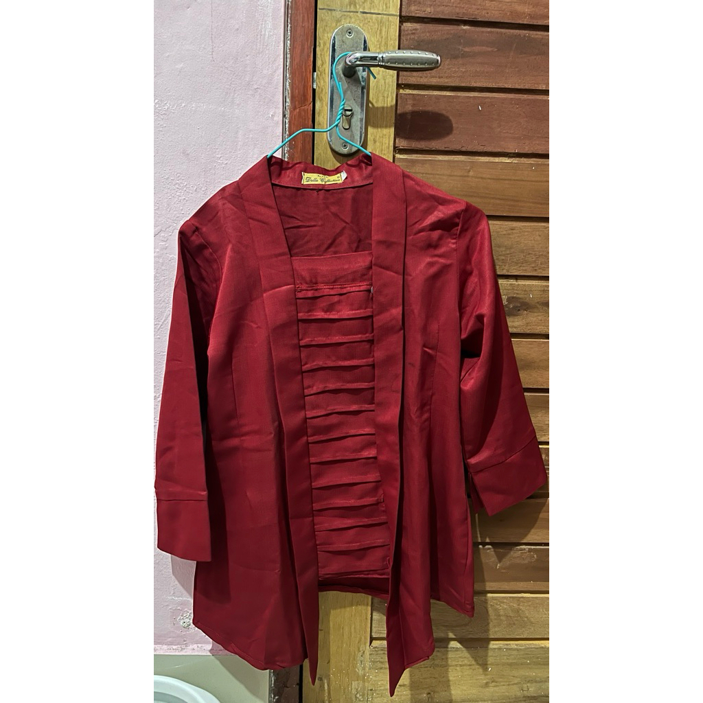 kebaya encim merah maroon preloved size s