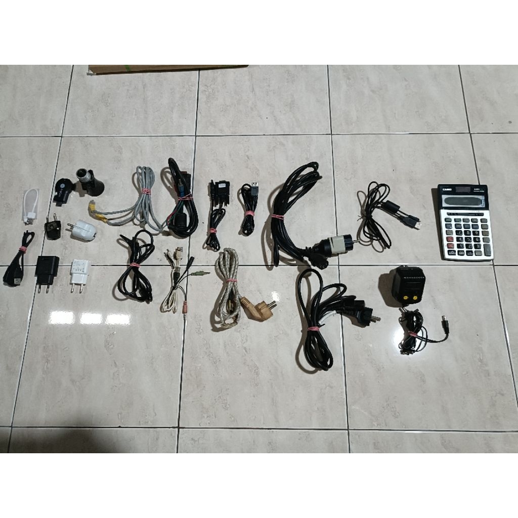 Kabel Bekas Barang Elektronik