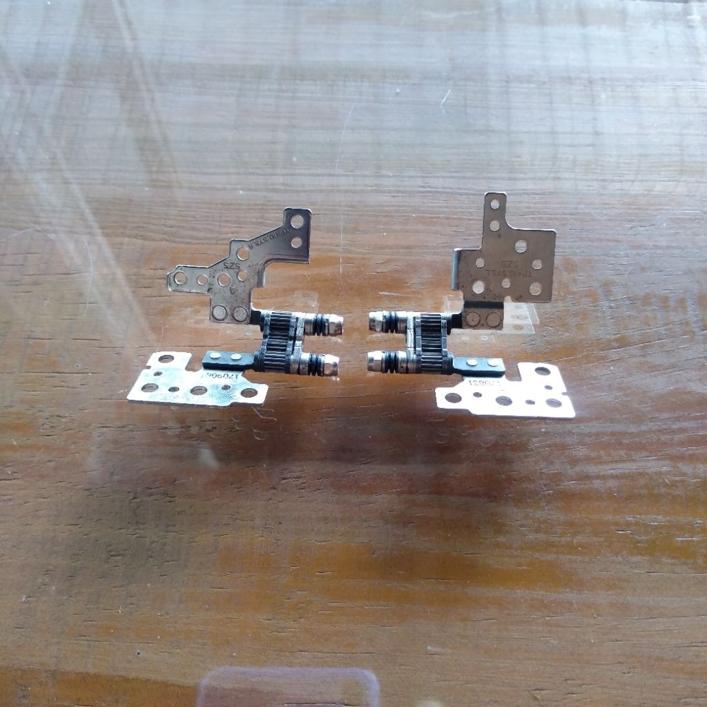 engsel laptop asus vivobook flip 14 tp410u