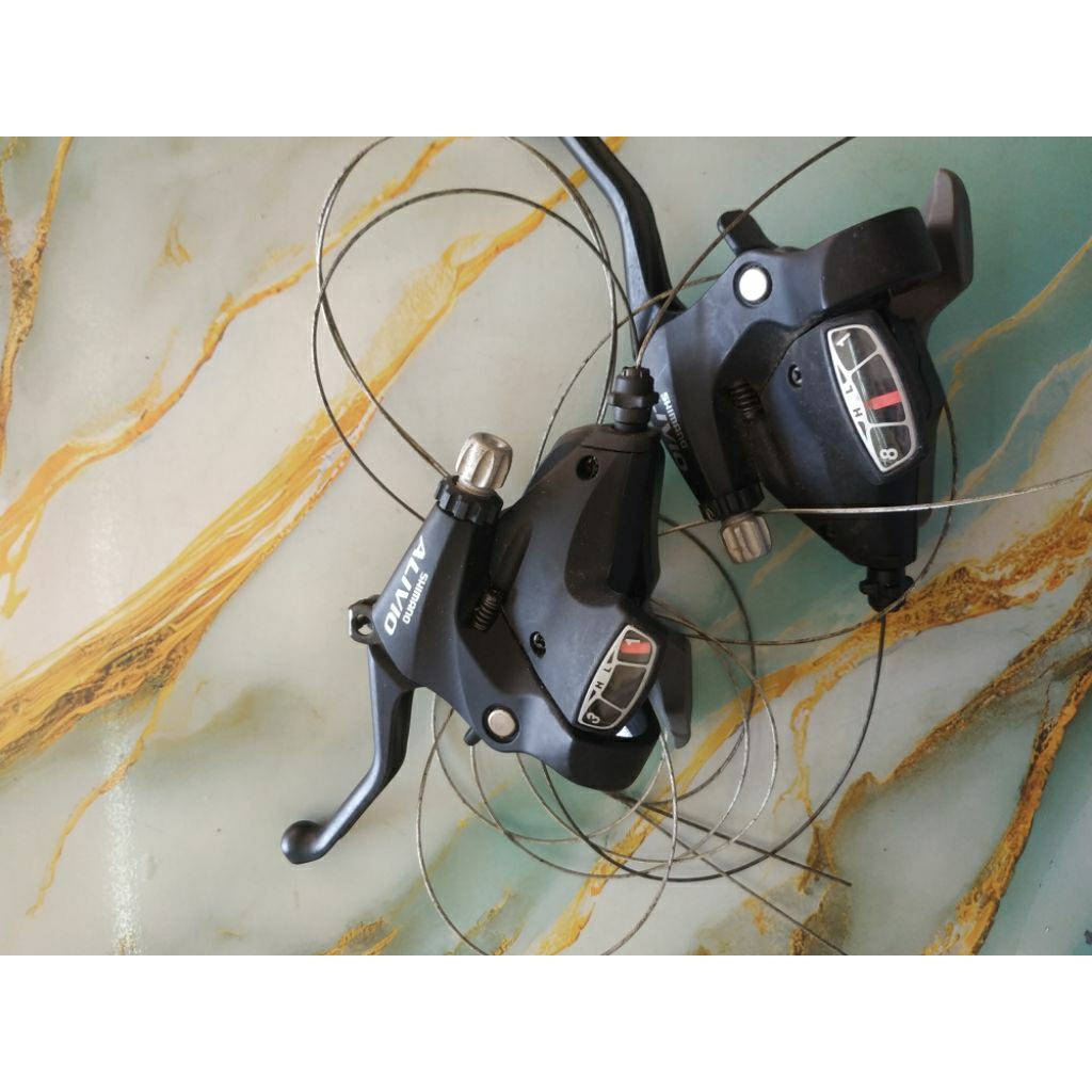 Shifter Sepeda Shimano Alivio STM40