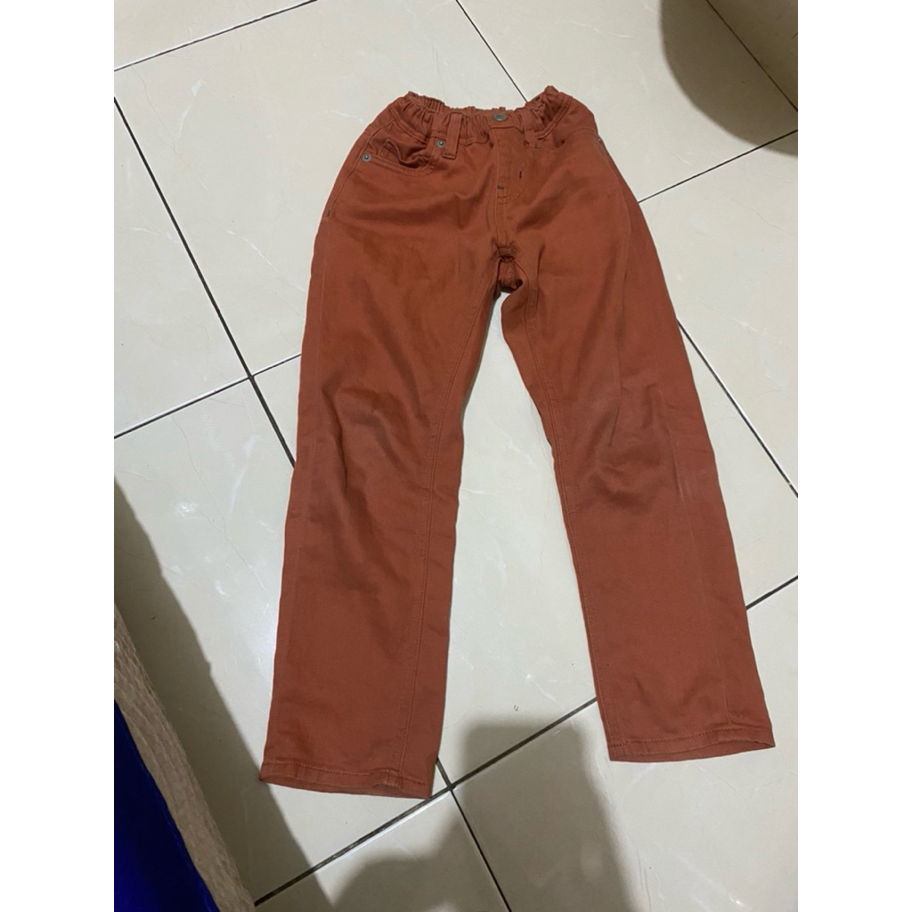 celana chino uniqlo anak preloved