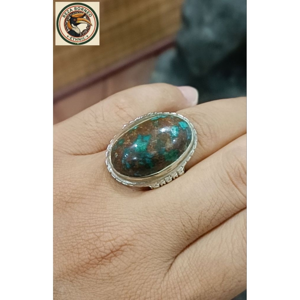 Pirus Persia Tua Bangka karakter hijau sakral ( batu mumbul)