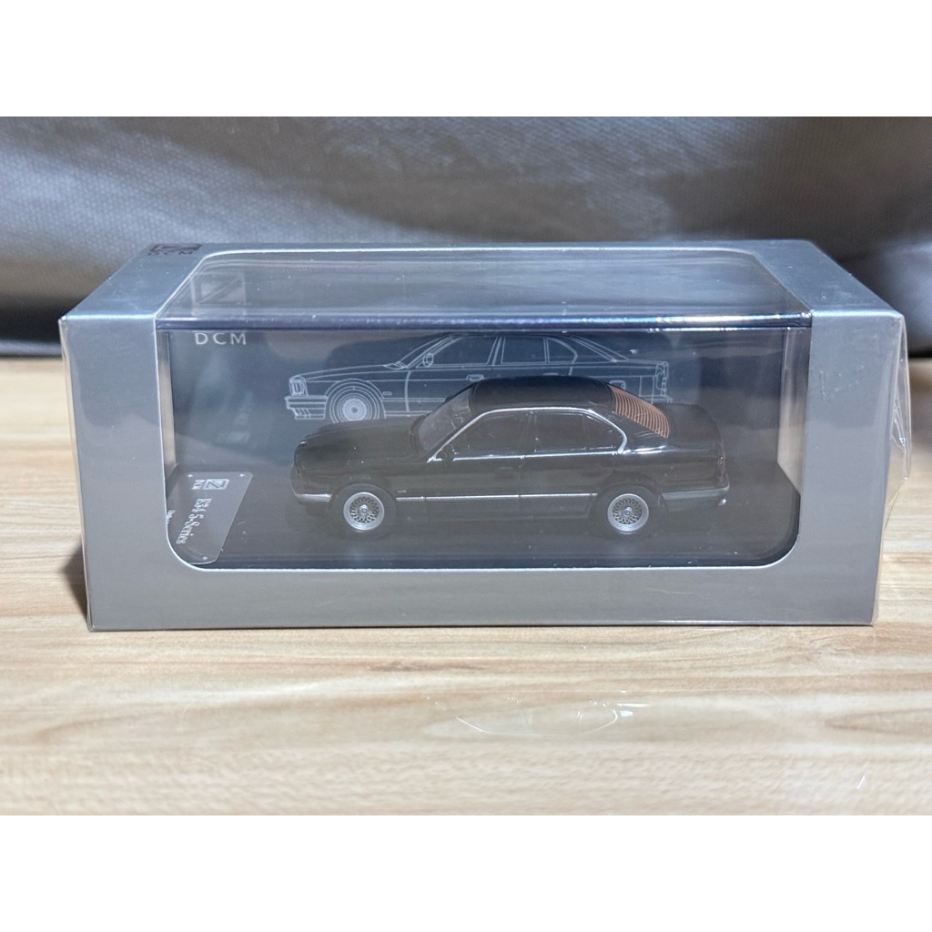 DCM BMW E34 5-Series (Anggap saja tidak Segel)