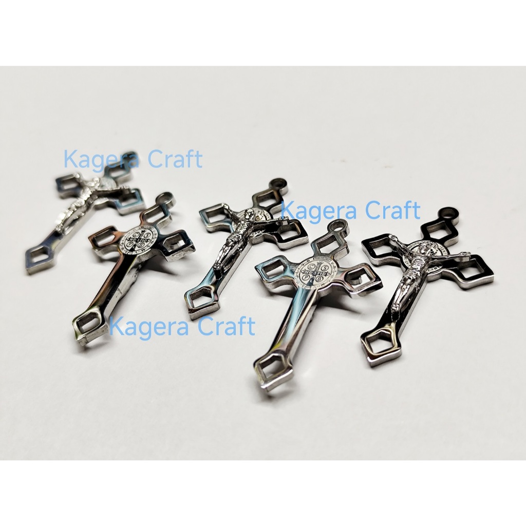 Liontin Stainless Salib Katholik Benedictus HQ Aksesoris Rohani