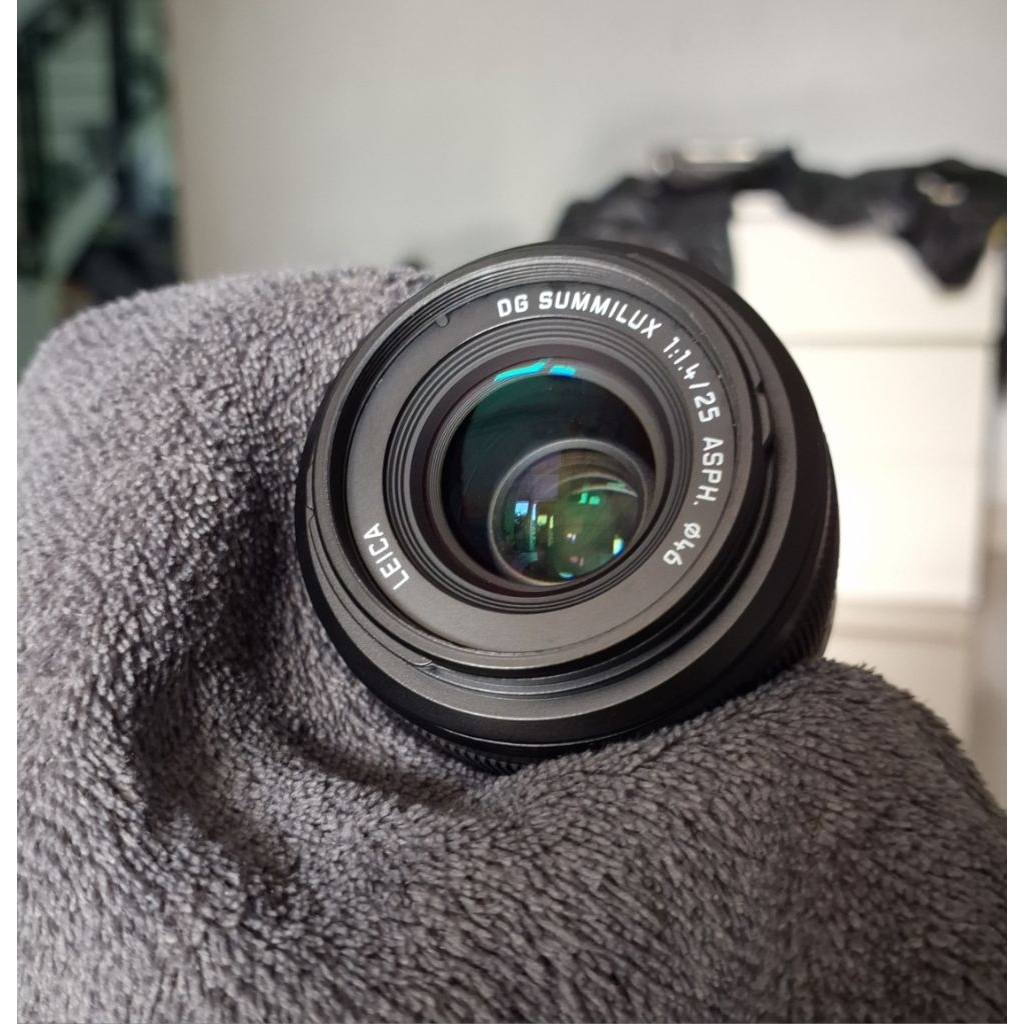 Lensa MFT Panasonic Lumix Leica 25mm f1.4