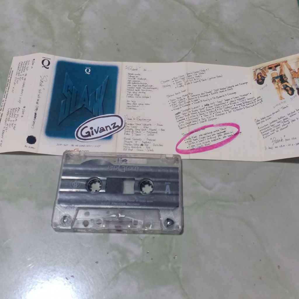 kaset pita SLANK - Suit suit