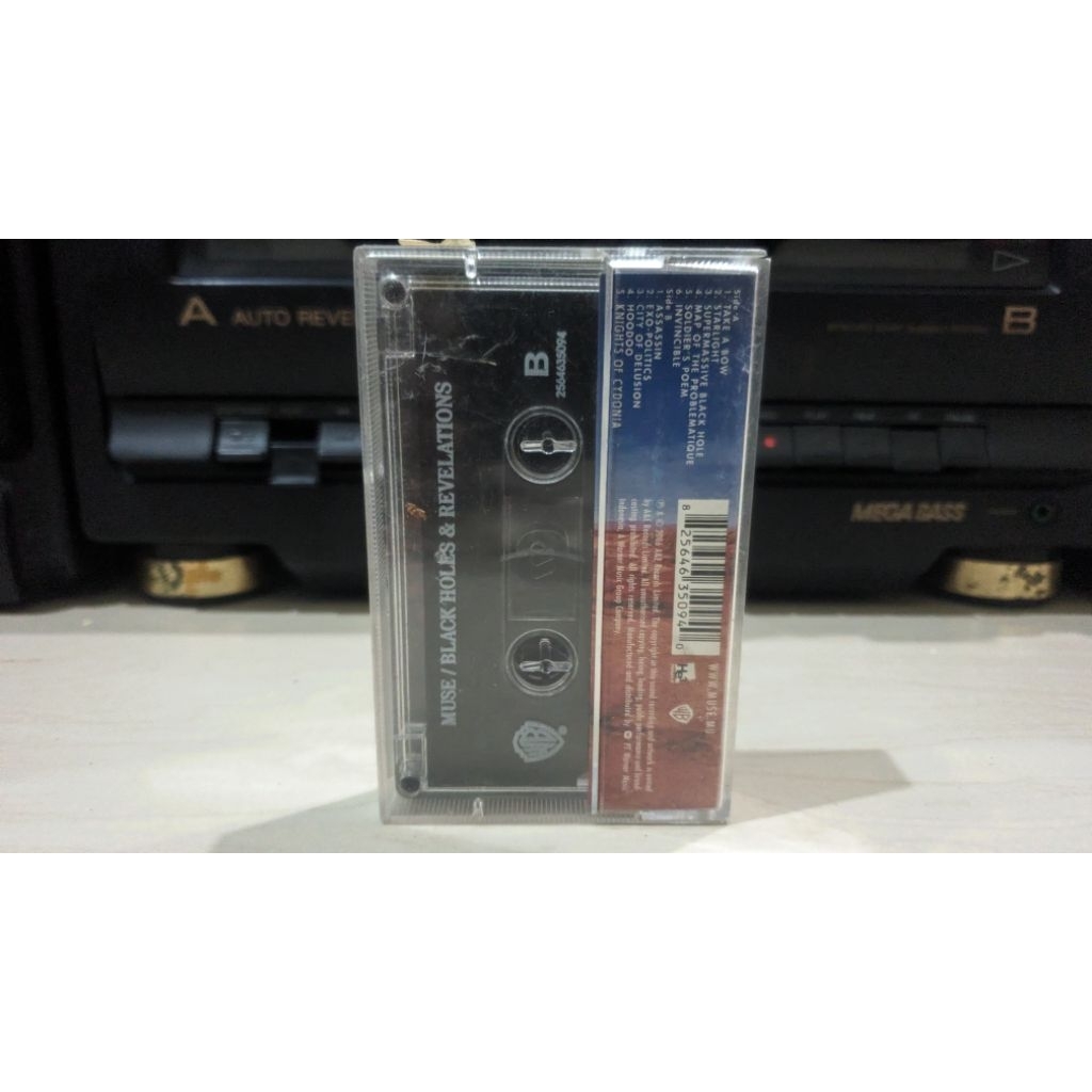 kaset Muse Black holes and revelations