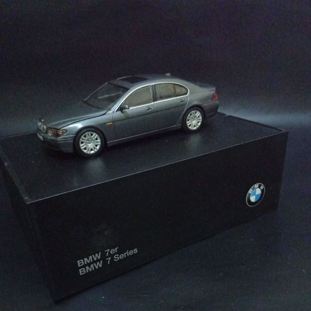 Minichamps diecast BMW 7 series E65