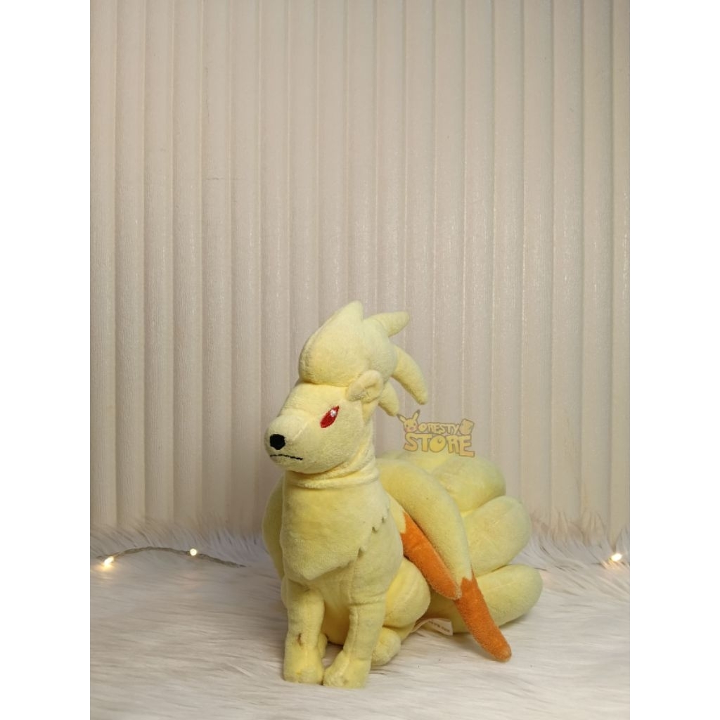Boneka Pokemon Ninetales - Pokemon Center