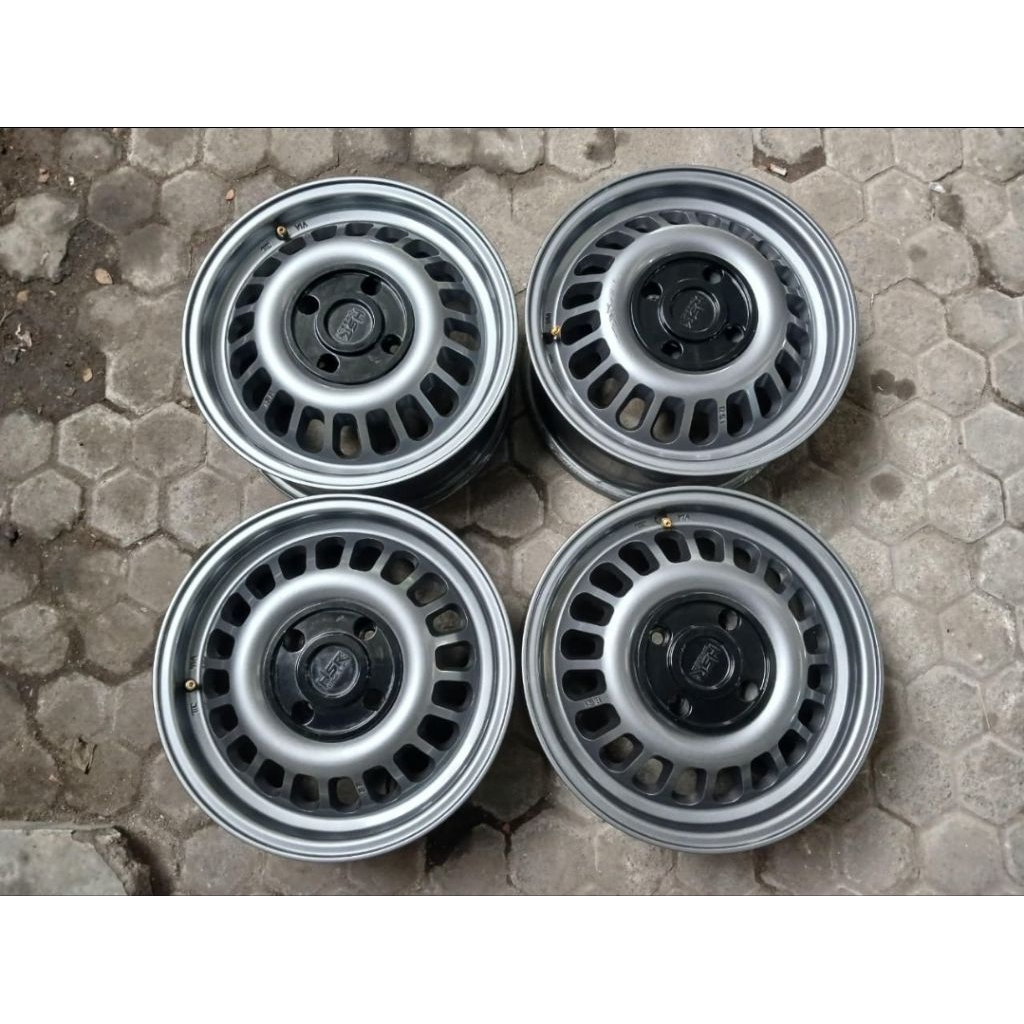 Velg Mobil Second BSI HSR Ring 15 (DOP 4X114)  Lubang 4x100 / 114 Cocok BRIO AVANZA XENIA LIVINA KIJ