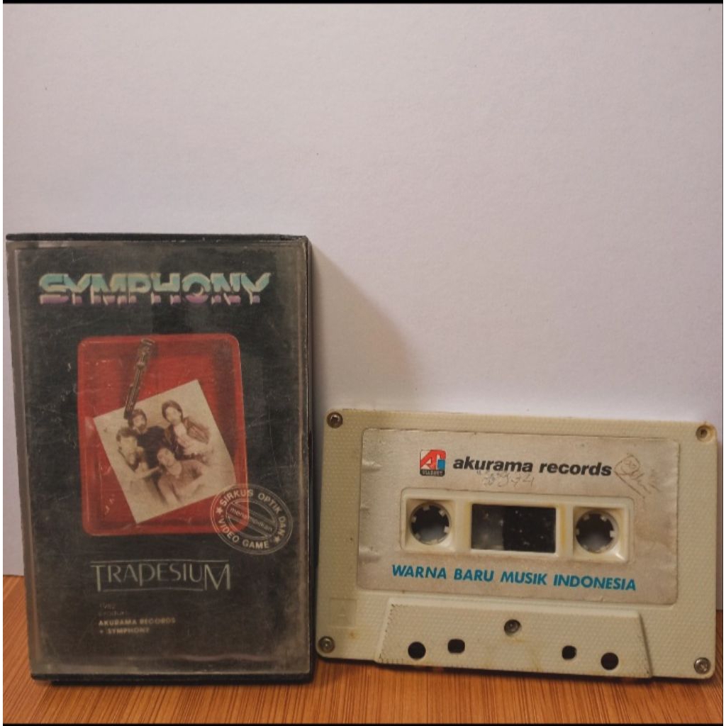 Kaset Symphony - Trapesium