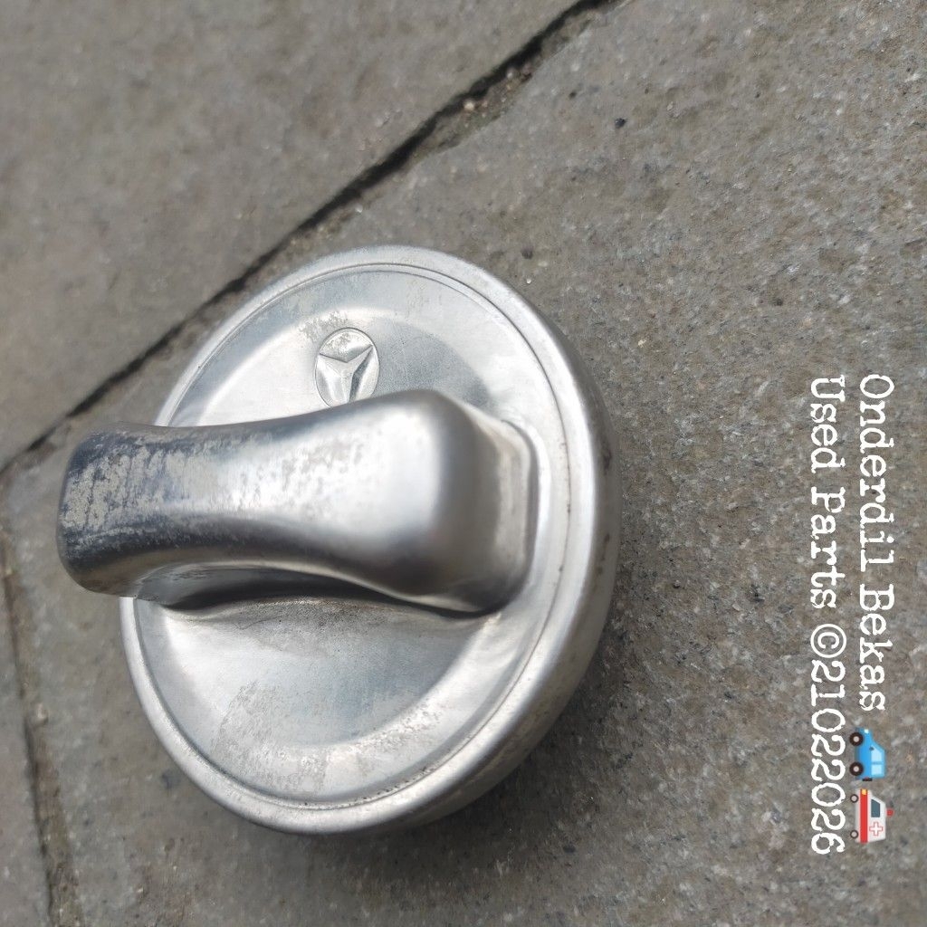 fuel cap tutup tangki bensin Mercedes Benz w124 boxer