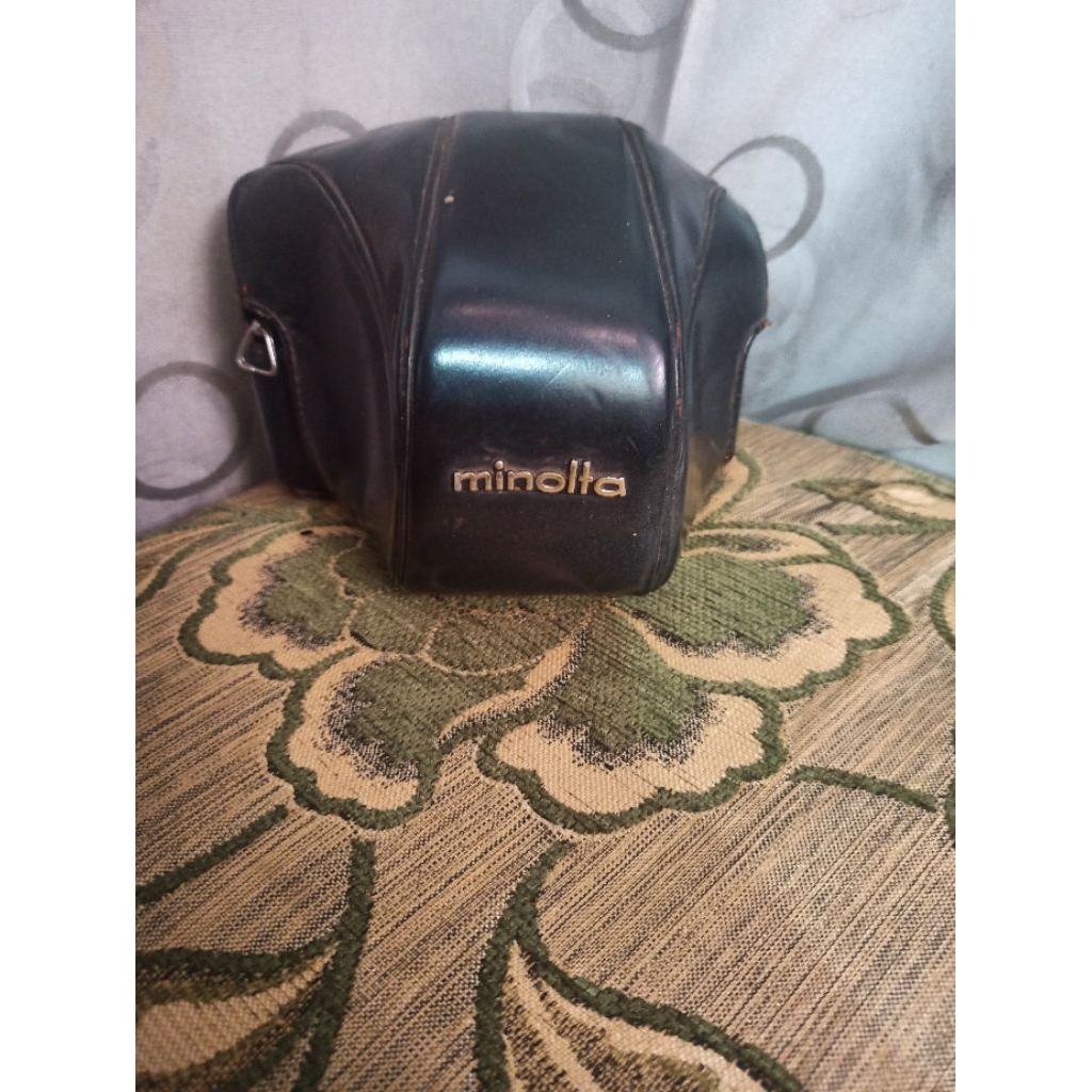 Kamera analog minolta SRT 101