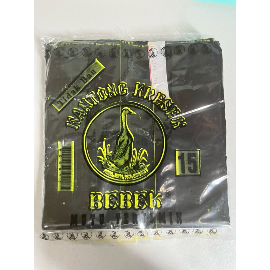 Kantong Kresek Bebek warna Hitam Ukuran 15 / Kresek Ekonomis/ Plastik Kresek hitam cap Bebek/Kantong